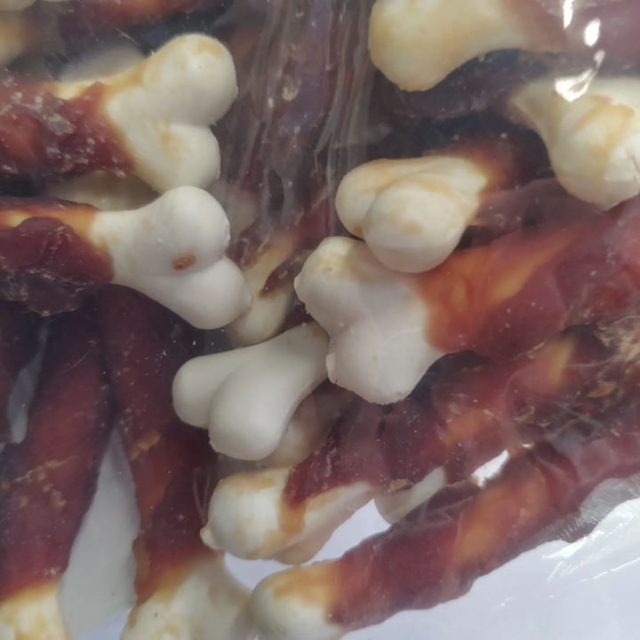 Ласощі AnimAll Snack качка на кістці 500г | Купити для собак