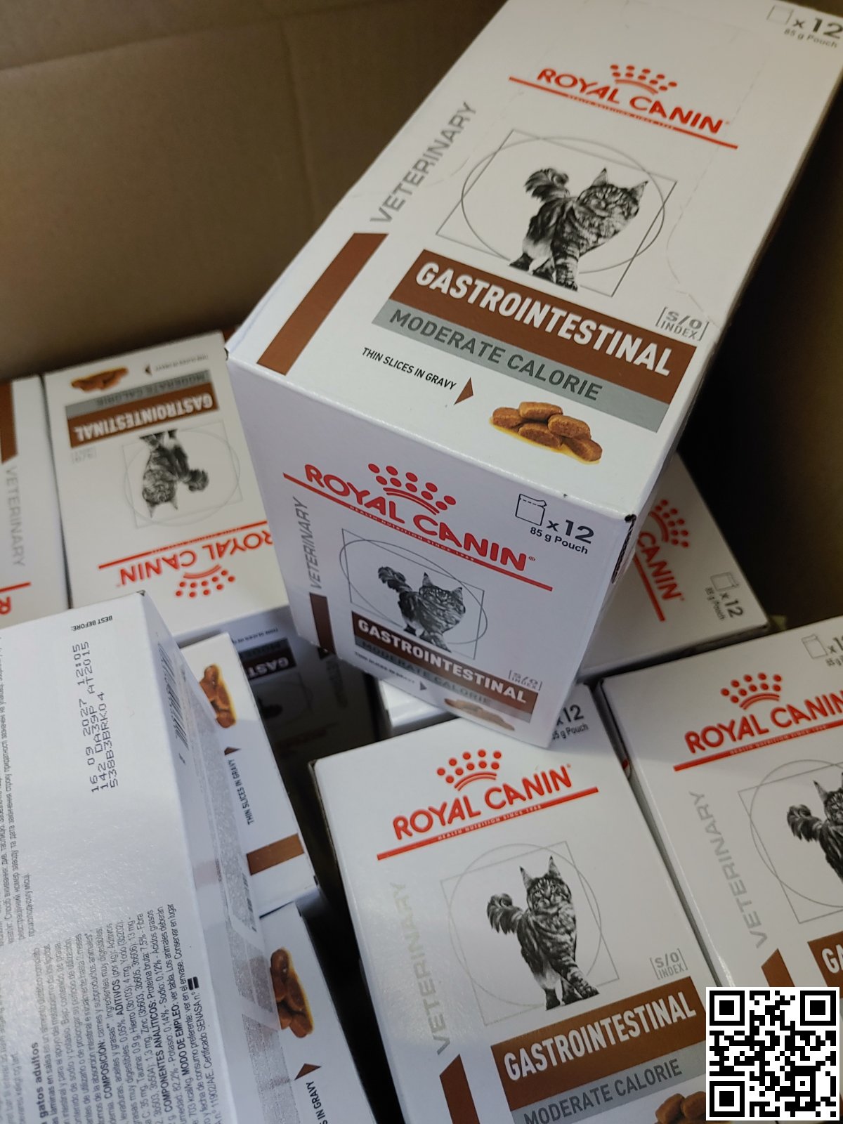 Фото поточного дизайну упаковки Royal Canin Gastro Intestinal Moderate Calorie 0.085 кг | Корм для котів у паучах Гастроінтестінал помірна калорійність